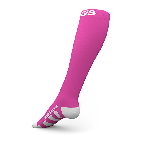 5 Reasons to Wear Compression Socks in the Summer