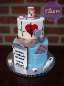 Medical Graduation Cake – Miss Cake