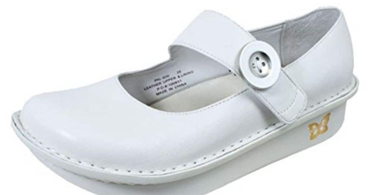 ZYEN Womens All White Nursing Shoes Comfortable Slip On Nurse Work Wedge Leather Loafers 